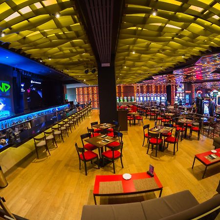 ホテル エンジョイ プンタ デル エステ プンタ・デル・エステ エクステリア 写真 The interior of the bar