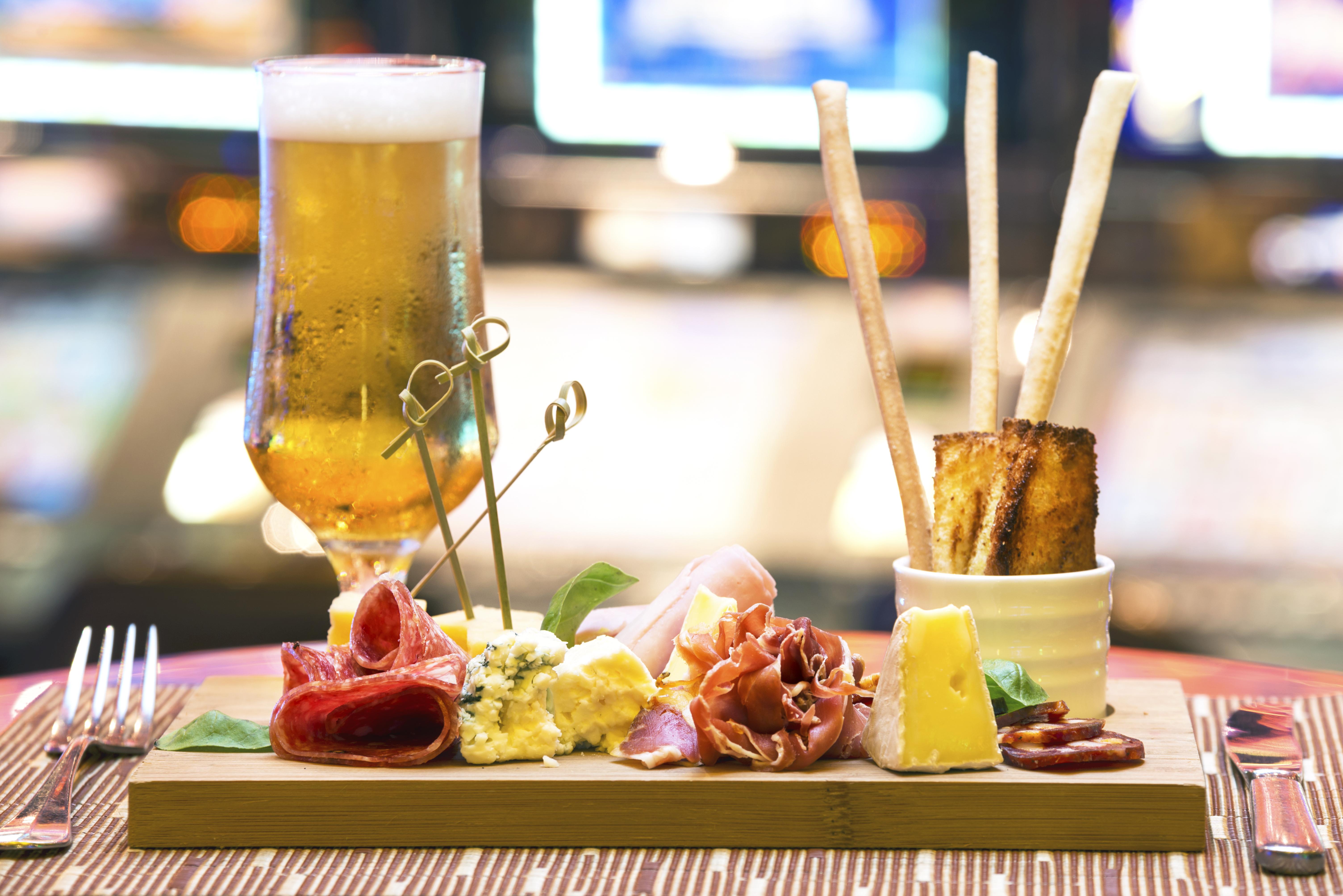 ホテル エンジョイ プンタ デル エステ プンタ・デル・エステ エクステリア 写真 Beer and tapas