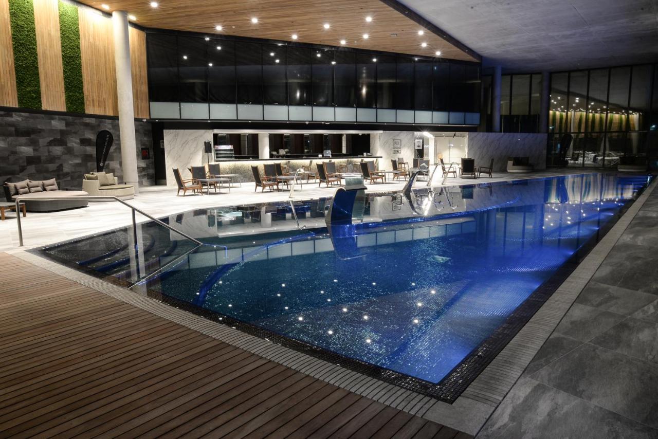 ホテル エンジョイ プンタ デル エステ プンタ・デル・エステ エクステリア 写真 The pool at the hotel